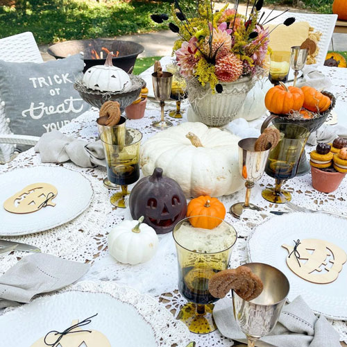 Fall Colored Halloween Table